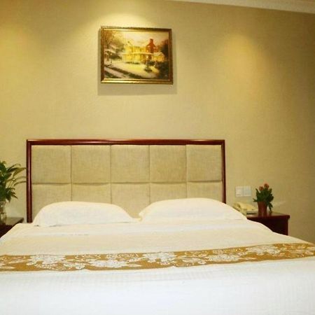 Greentree Inn Guangzhou Panyu Chimelong Happy World Business Hotel Exterior foto