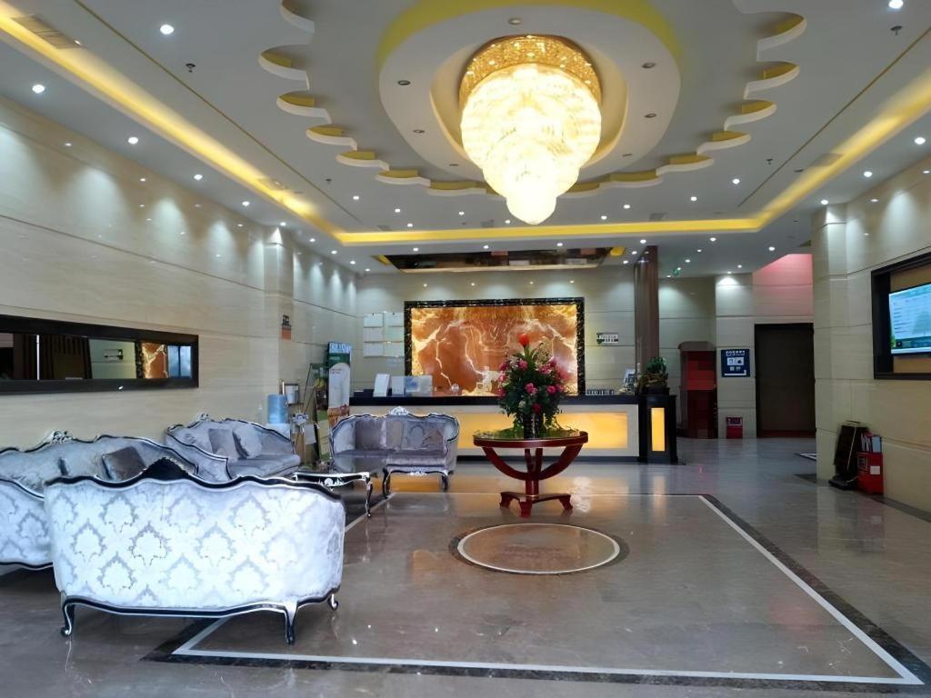 Greentree Inn Guangzhou Panyu Chimelong Happy World Business Hotel Exterior foto