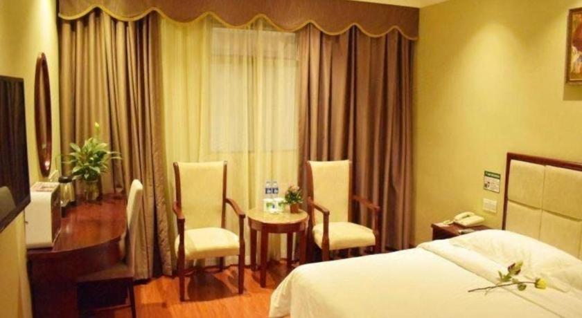 Greentree Inn Guangzhou Panyu Chimelong Happy World Business Hotel Exterior foto