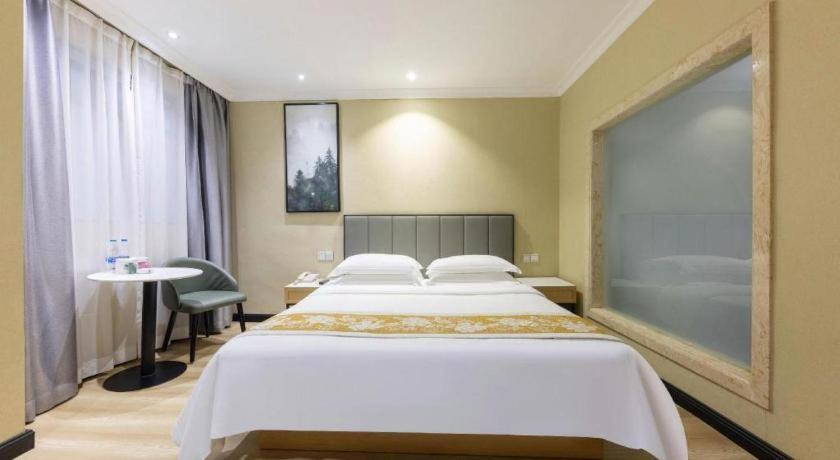 Greentree Inn Guangzhou Panyu Chimelong Happy World Business Hotel Exterior foto